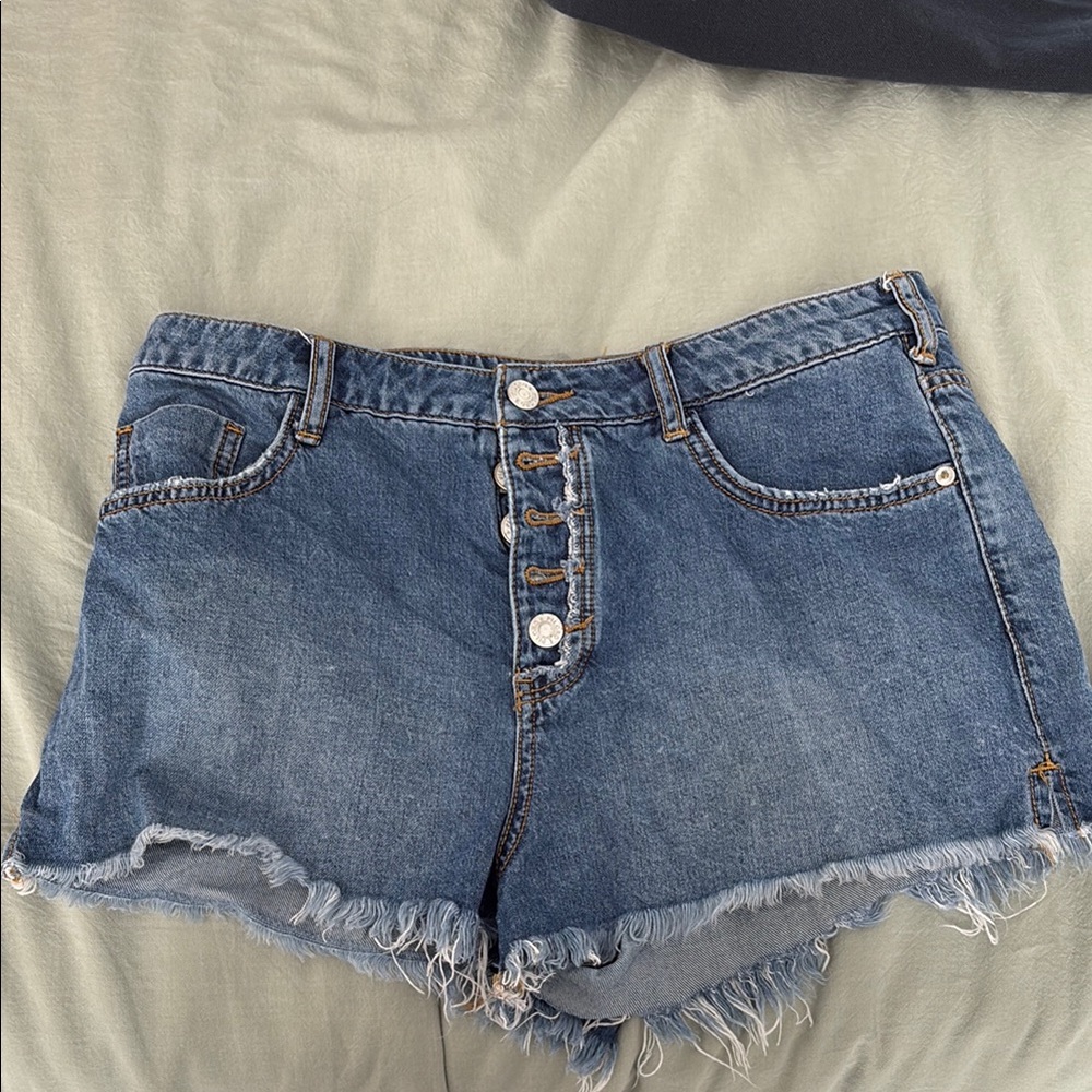 Pilcro Blue Jean Shorts Frayed Hem